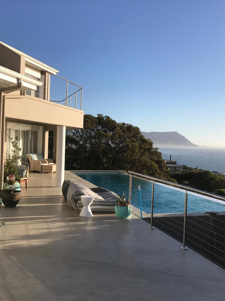 Simonʼs Town Residence William French מראה חיצוני תמונה